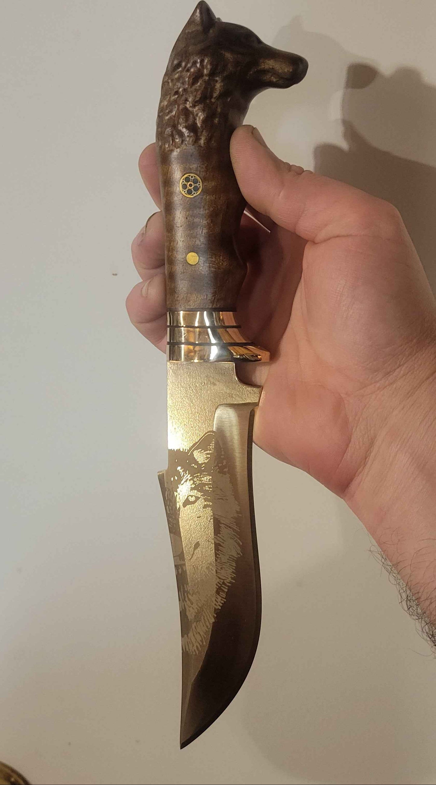 24K Gold Plated Hunting Knife W/ Leather Sheath & Velvet Display Case - Invictus Supply Co.